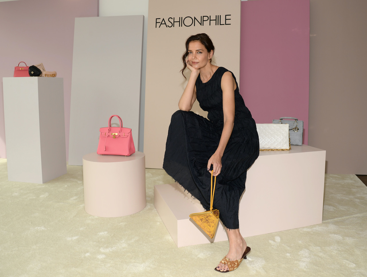 FASHIONPHILE OPENS 60,000-SQUARE-FOOT AUTHENTICATION CENTER & SHOWROOM IN  NEW YORK CITY