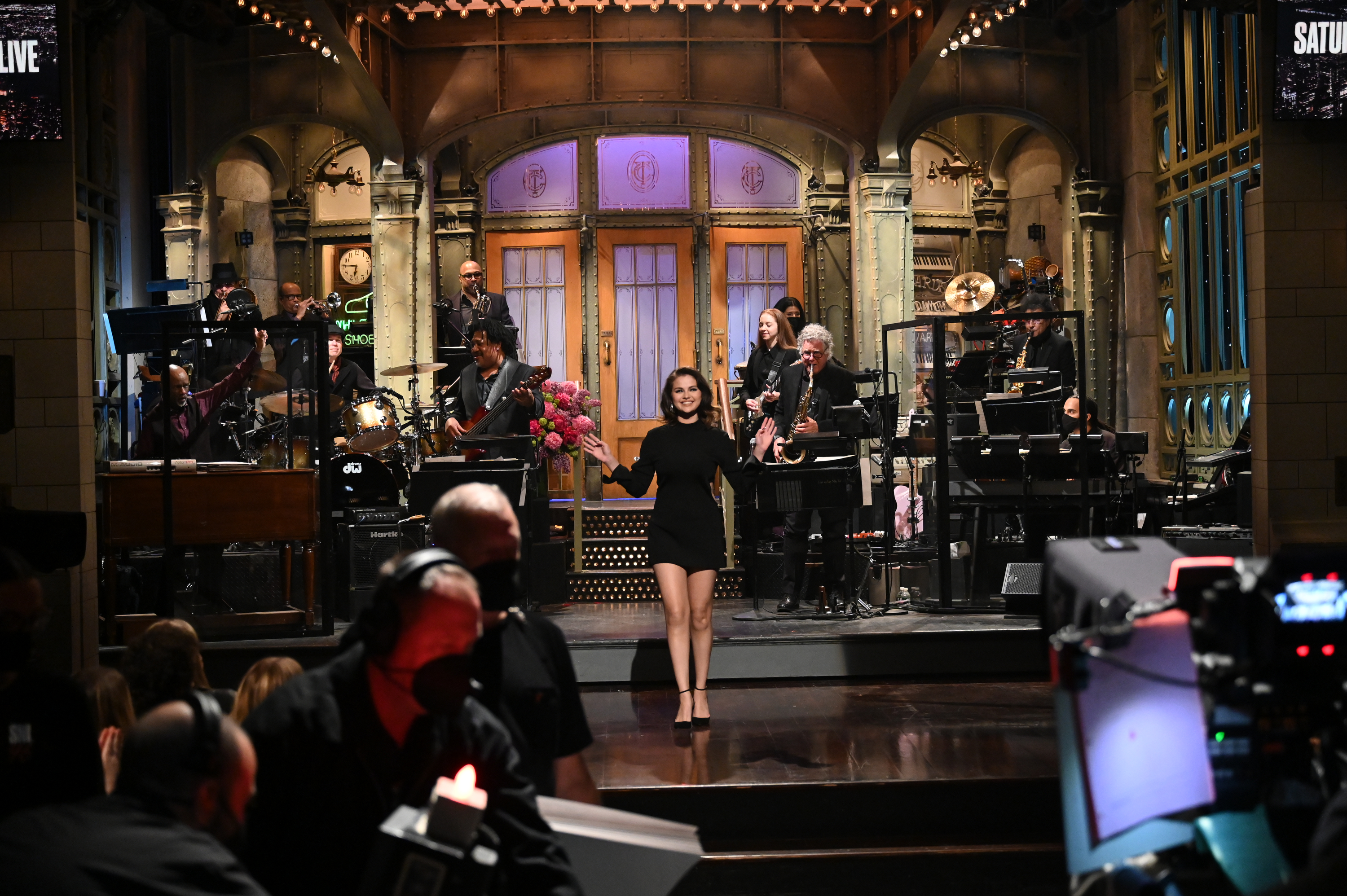 Selena Gomez's Outfit Details from Saturday Night Live Hosting Debut