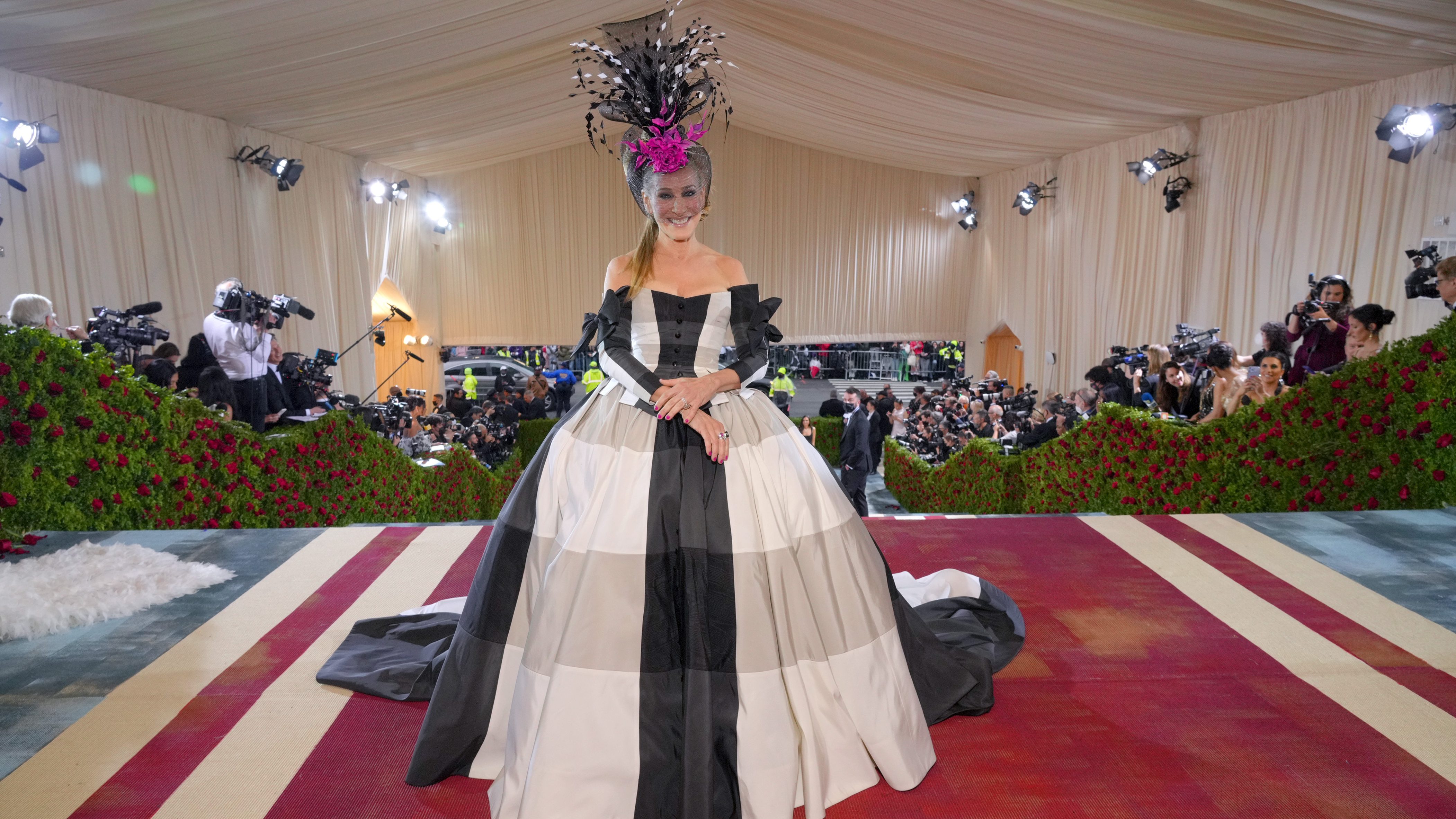 Sarah Jessica Parker's 2022 Met Gala Gown Details