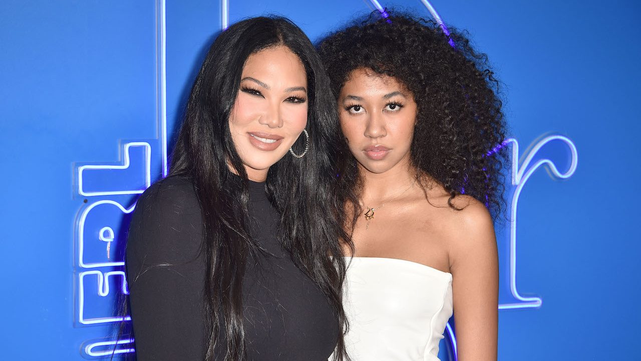 Kimora Lee Simmons Loves Daughter Aoki Is Pursuing Modeling Career