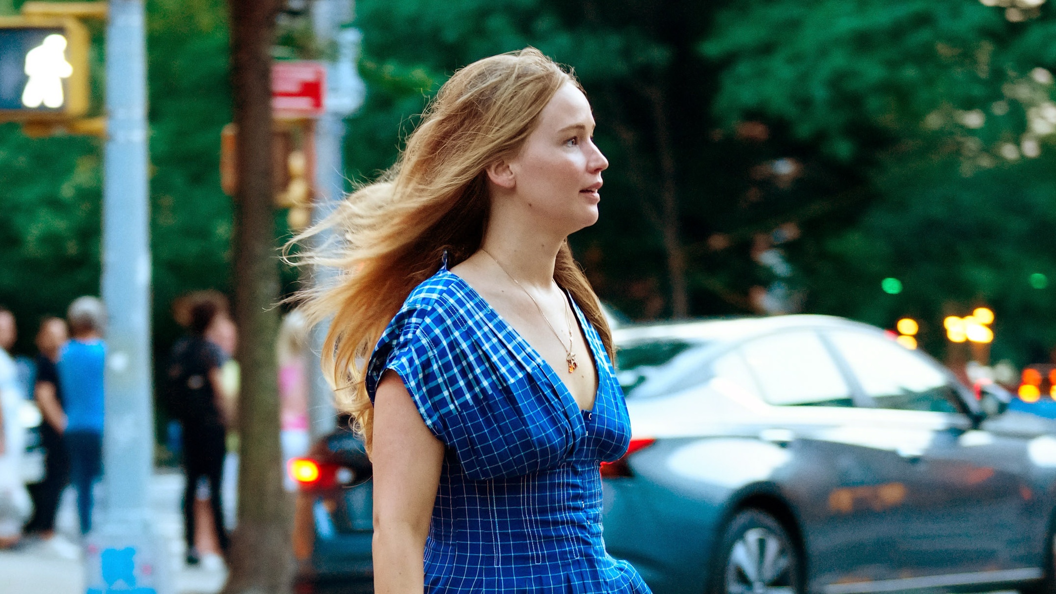 Jennifer Lawrence Wears Tory Burch In NYC: Photos