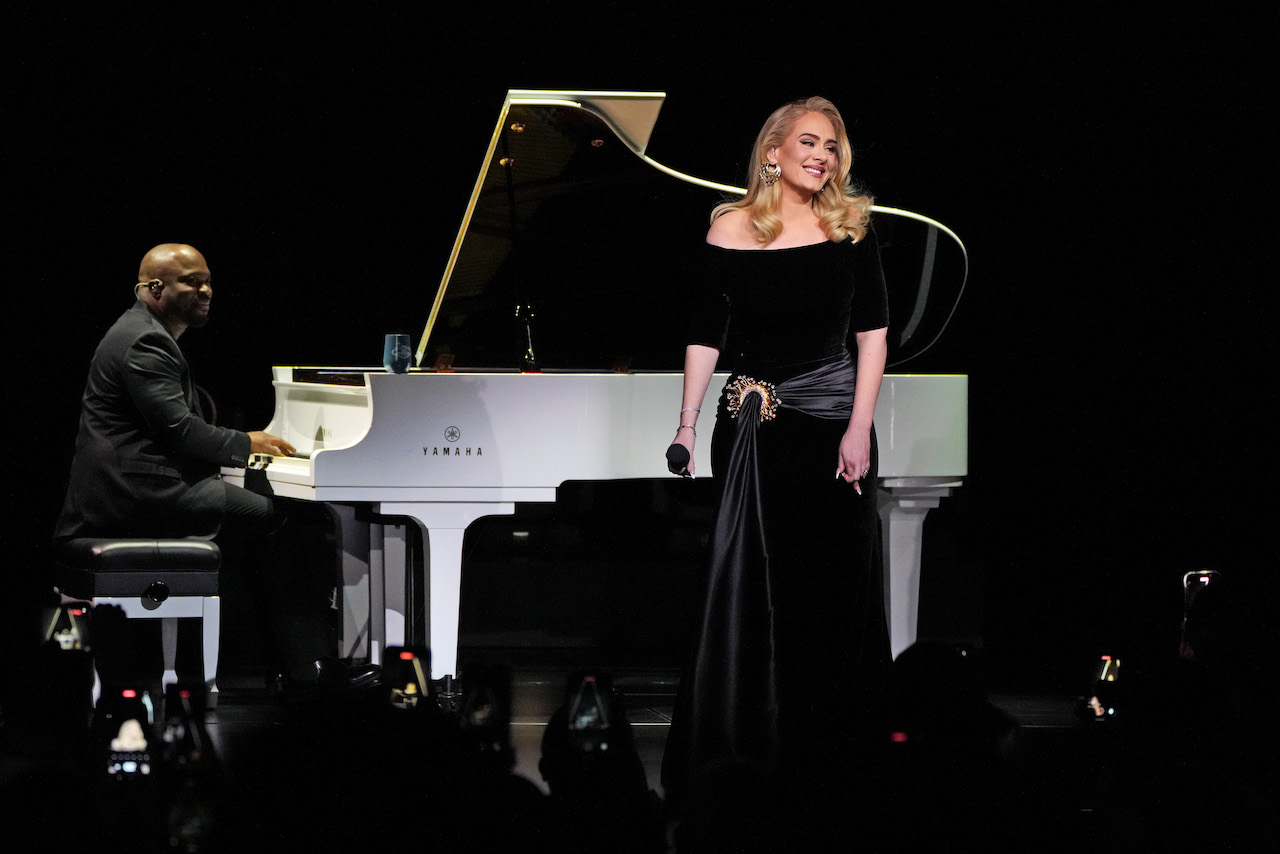 Adele's only concert dress has 10,000 Swarovski crystals
