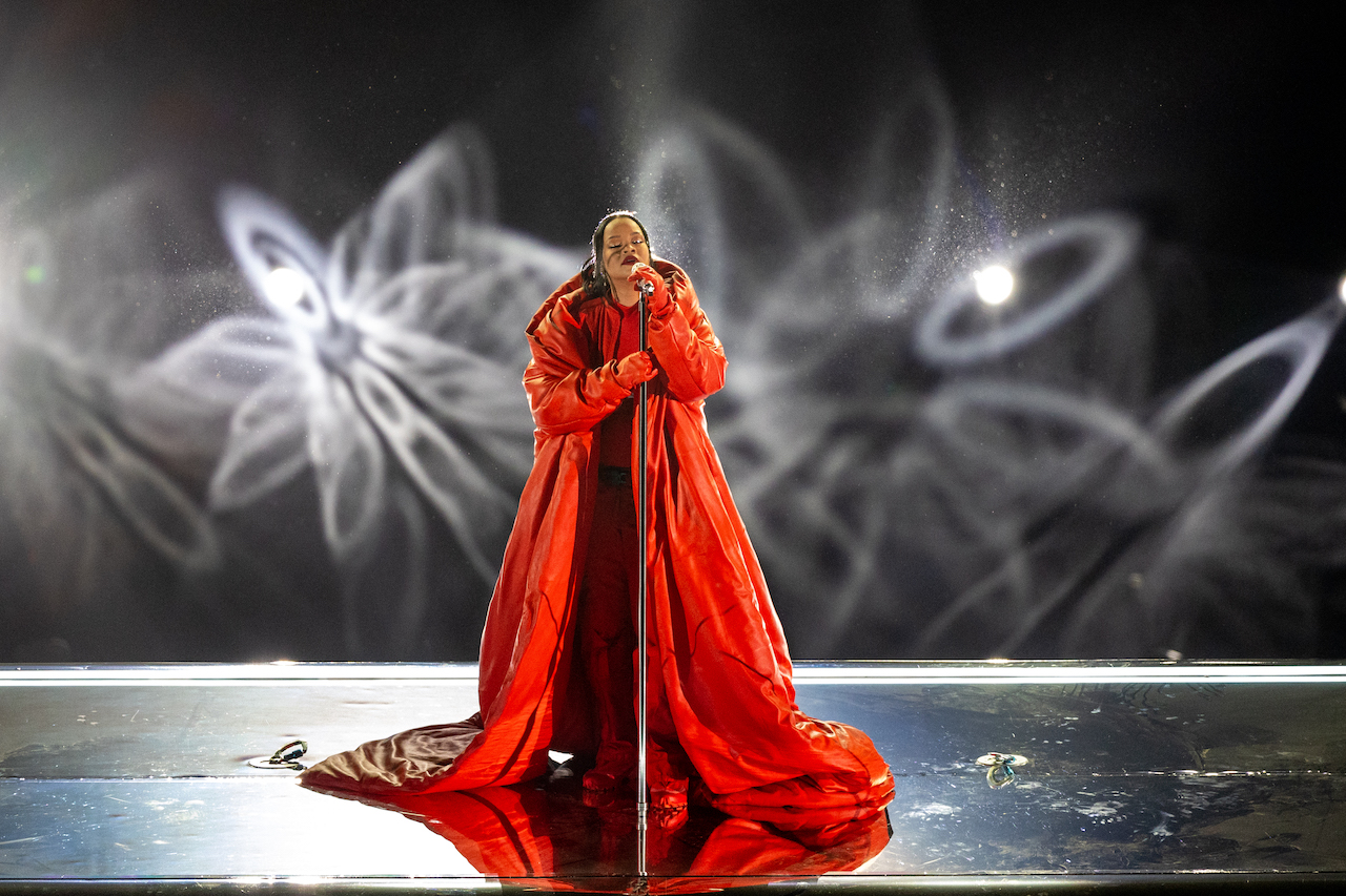 Rihanna Homage in LNY Dark Red Energy Longline Bra & Align