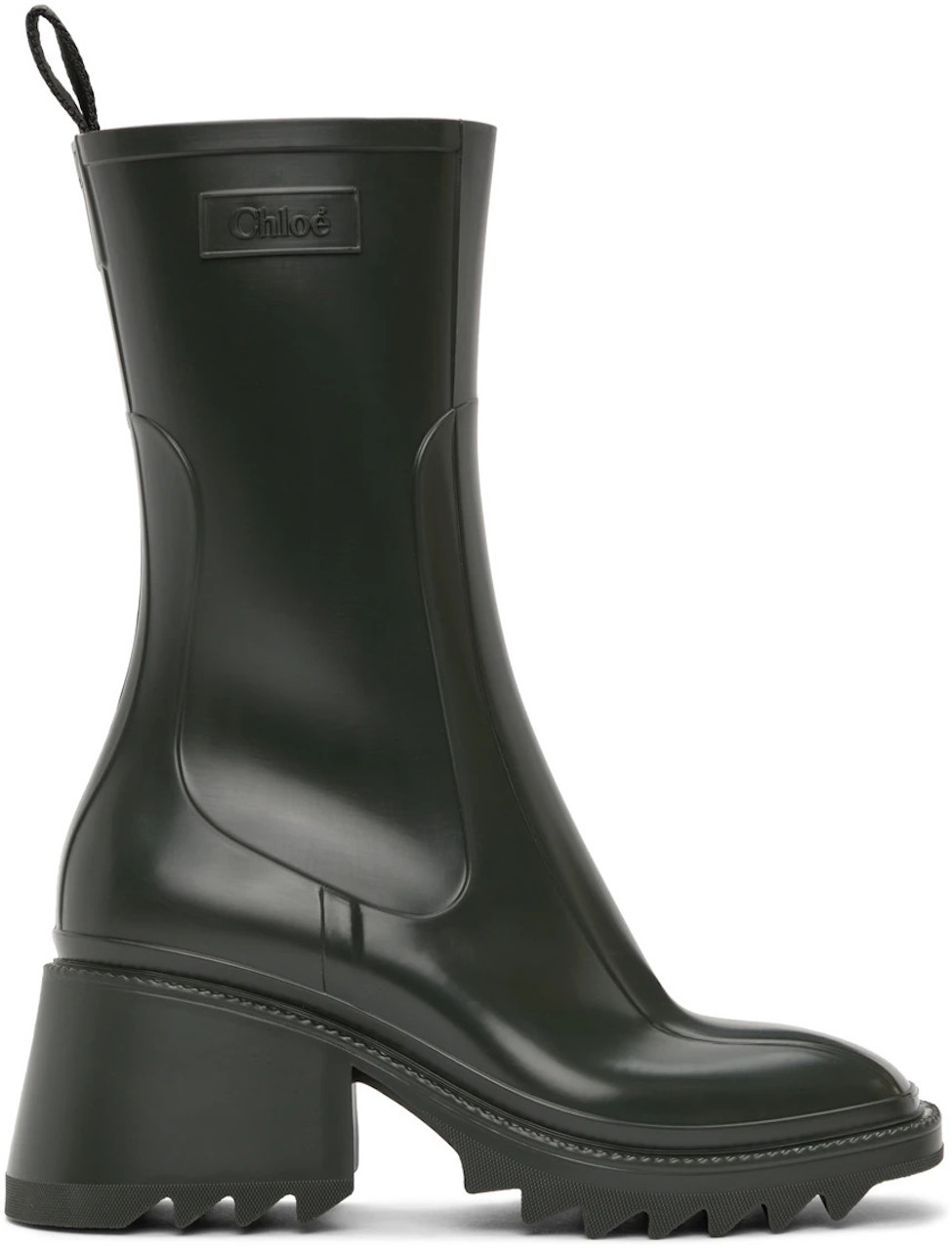 Most Stylish Waterproof Boots to Shop