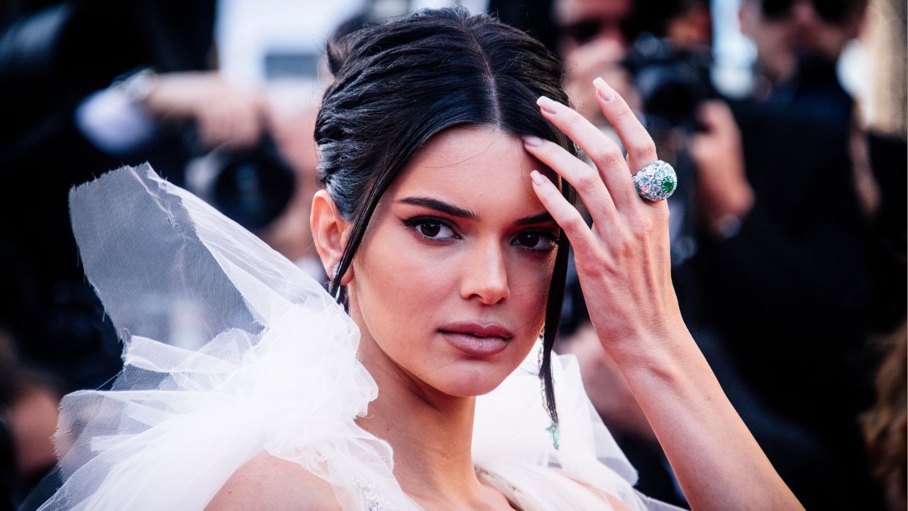 This Is Where Kendall Jenner Shops for Her Alaïa Dresses
