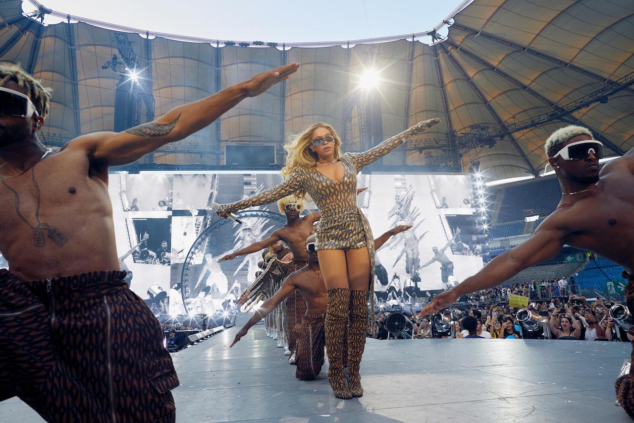 Beyonce Rhinestone Bra Black Back Stage Dance Wear For Women