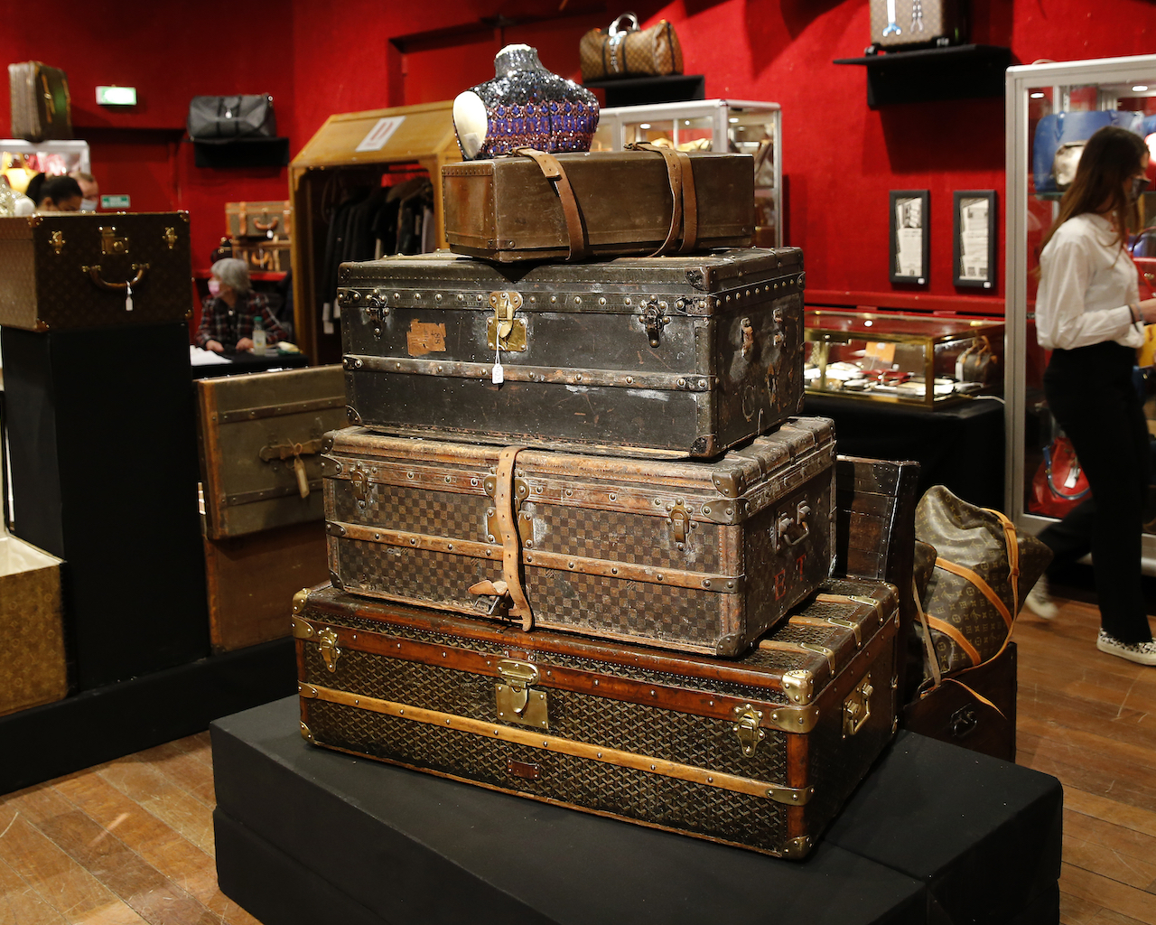 The top 10 most unique and iconic Louis Vuitton trunks throughout