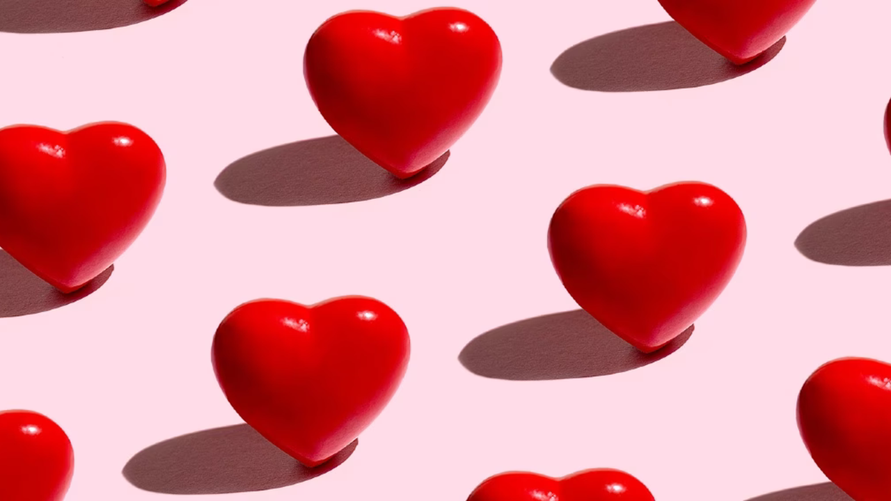 dating-love-hearts-romance