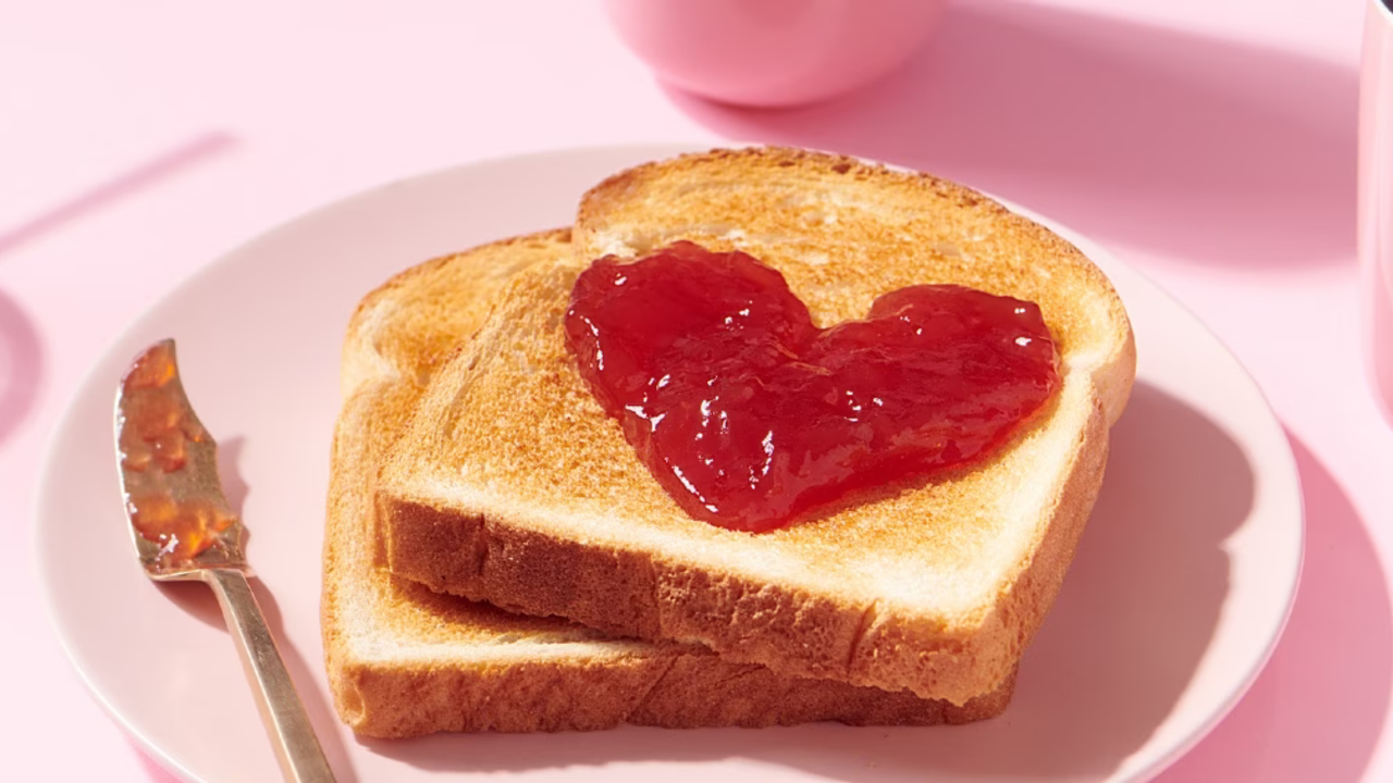 breakfast-toast-jelly-love-positivity