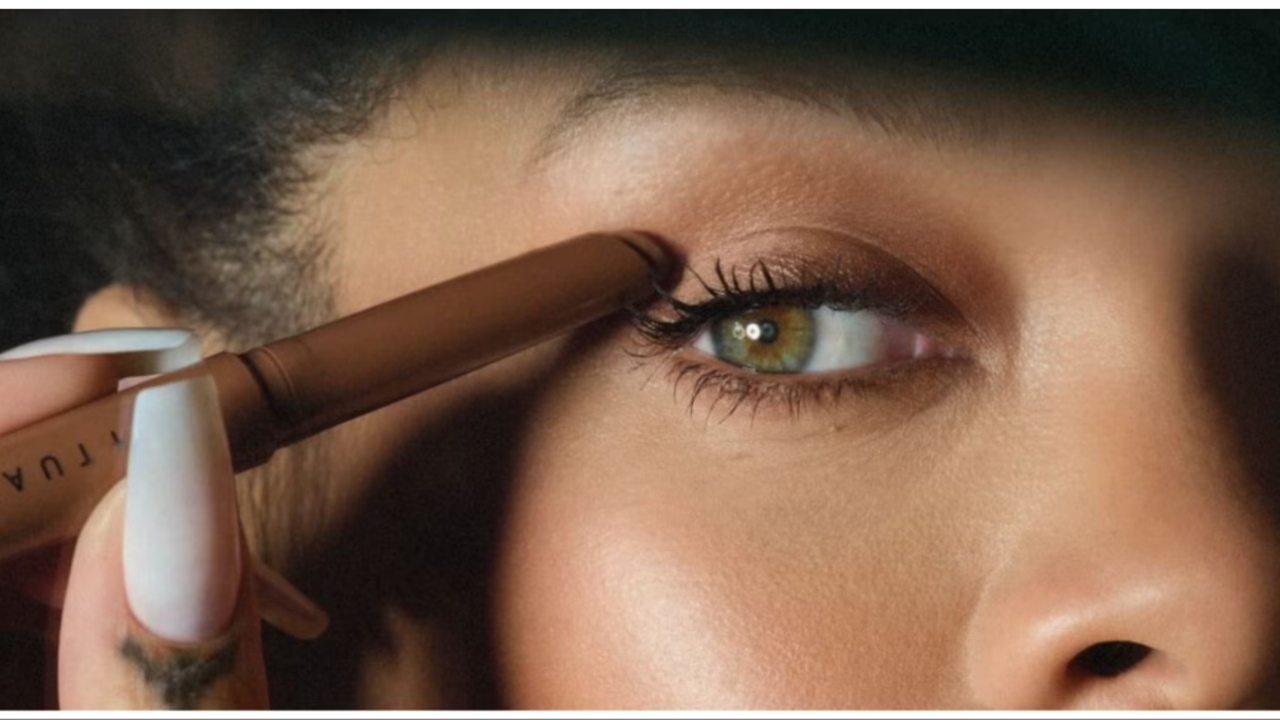 3 Easy Black Eye Makeup Looks: Step-by-Step Guide