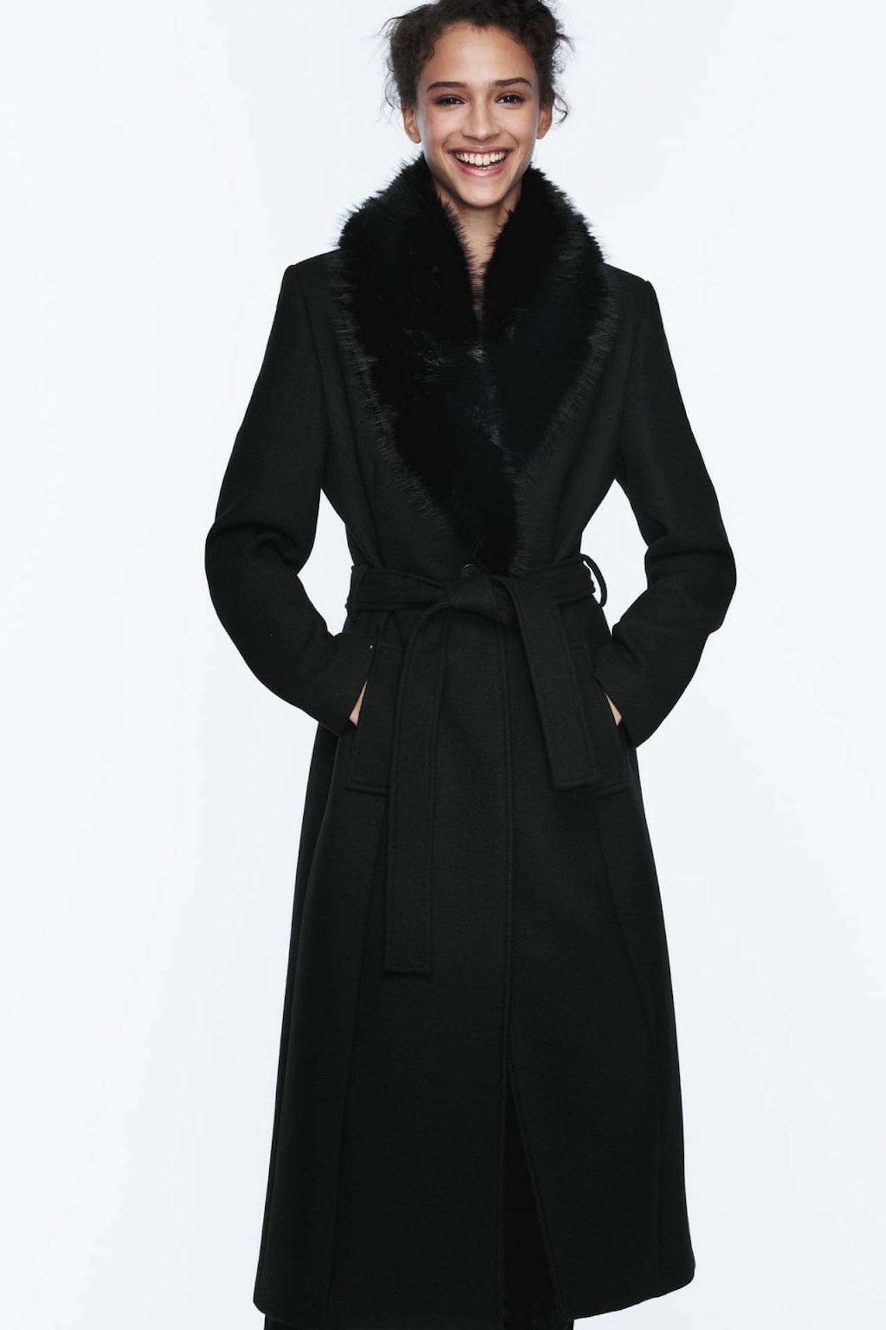 Zara Coats 2023-2024: The Chicest Models of the Season