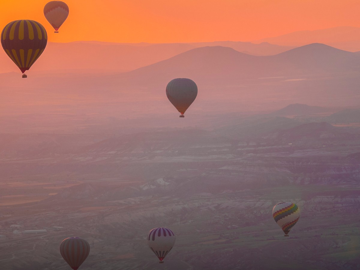 turkey-cappadoccia-travel-destination-sunset