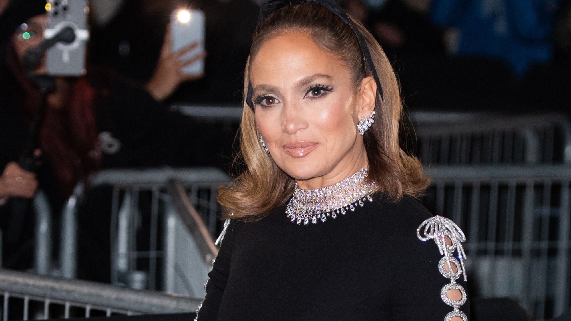 Jennifer Lopez shared this video of her new song Can’t Get Enough, featuring the rapper Latto.