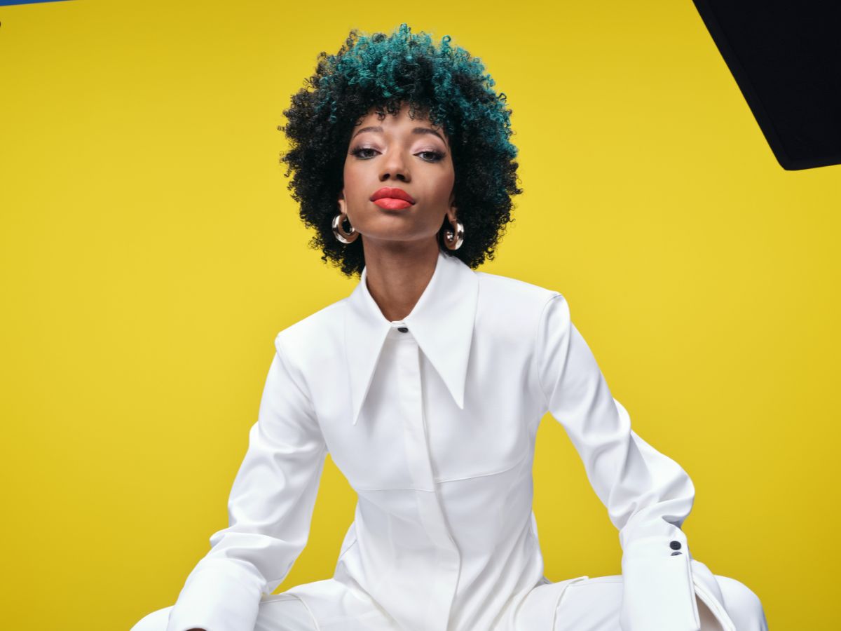 color-blocking-green-afro