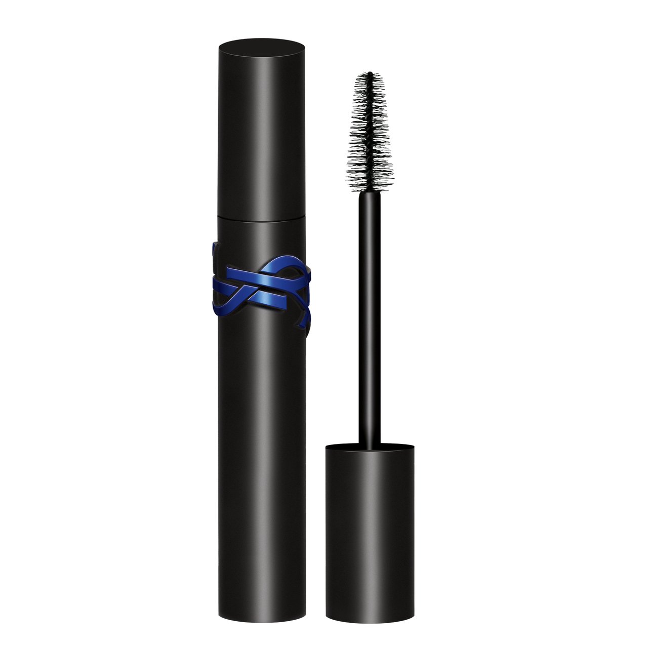 For the most beautiful summer lashes, this mascara prevents smudges and smears.