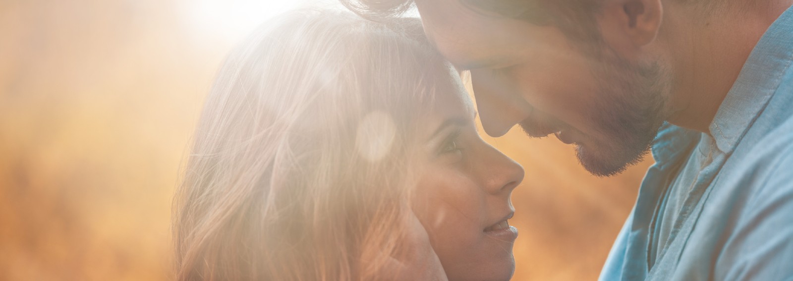 zodiac-love-couple-romantic