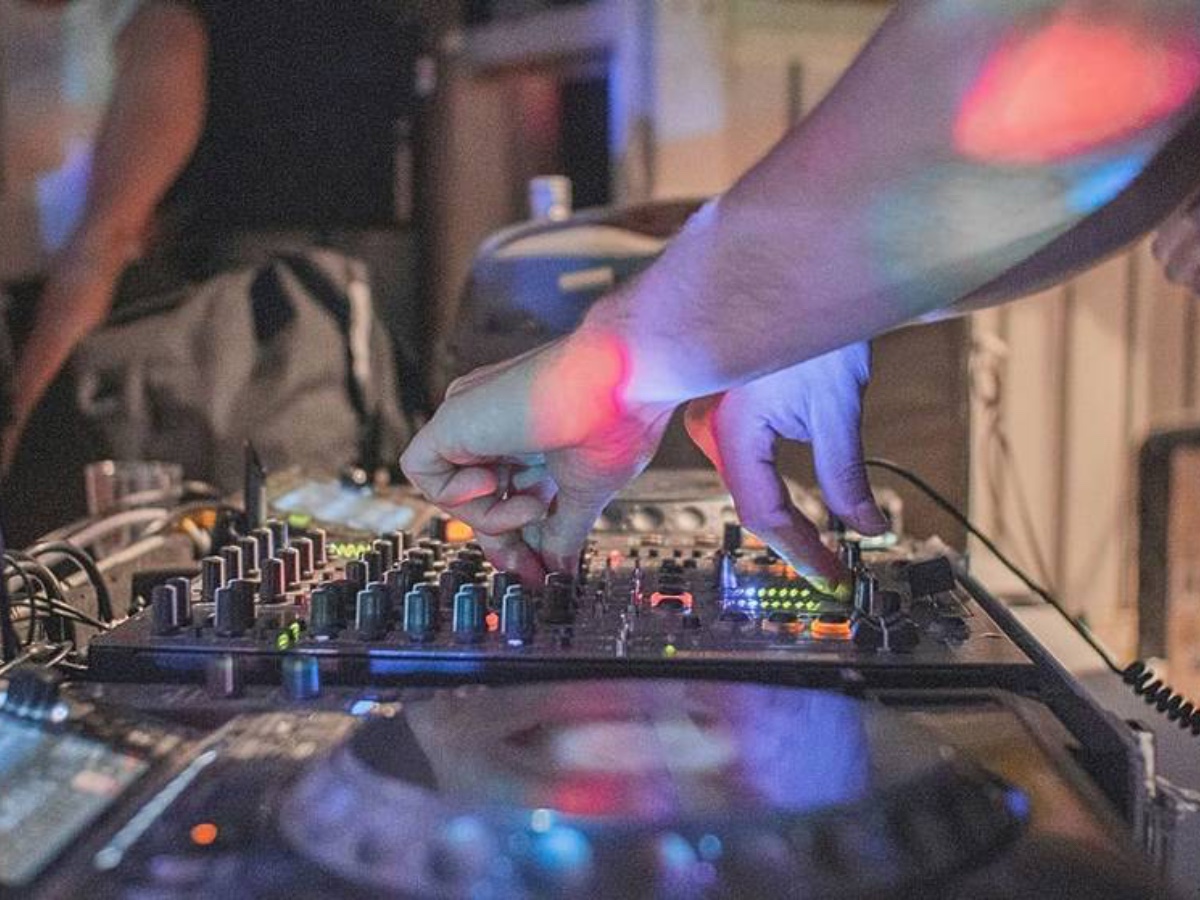dj-party