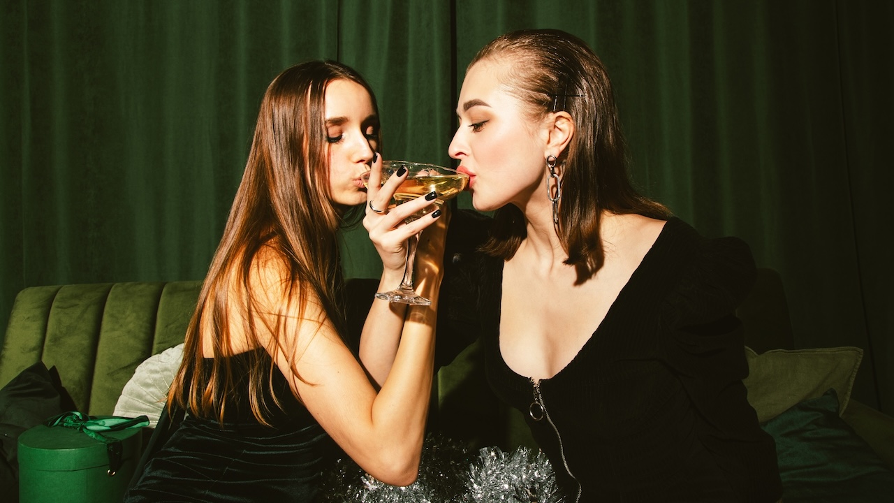 Demure Drinks: Cocktails & Mocktails Following the TikTok Trend