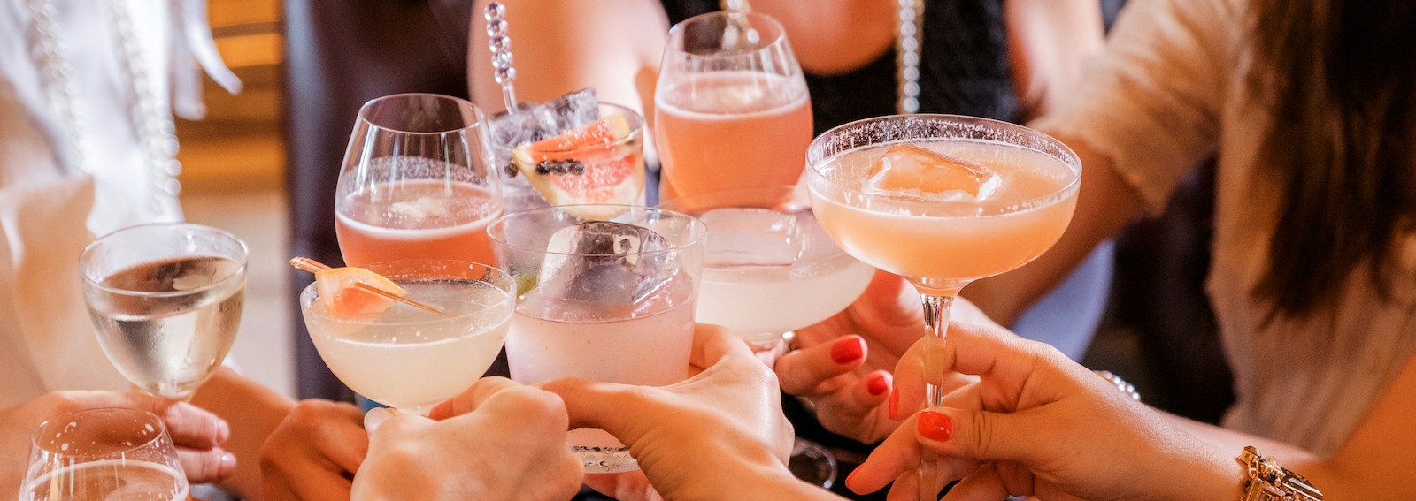 diy-party-glasses-cheers