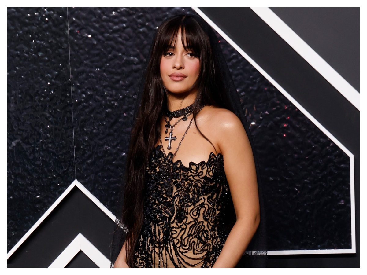 camilla-cabello-awards-night-bangs
