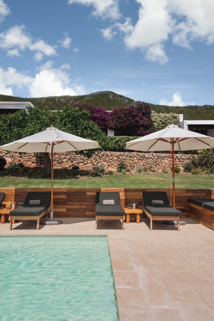 Ibiza Travel Guide: How to Plan the Perfect Trip to the White Isle