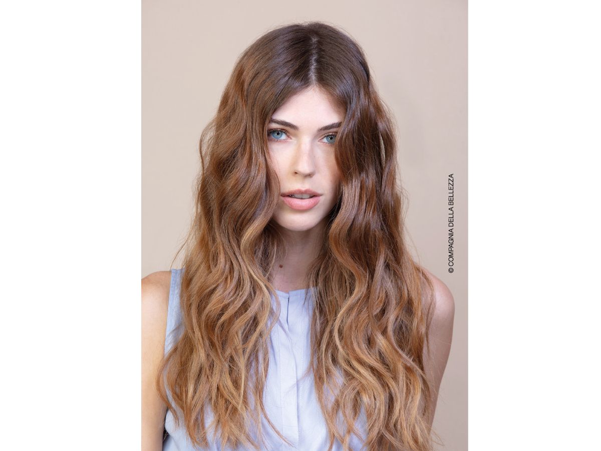 wavy-blonde-autumn