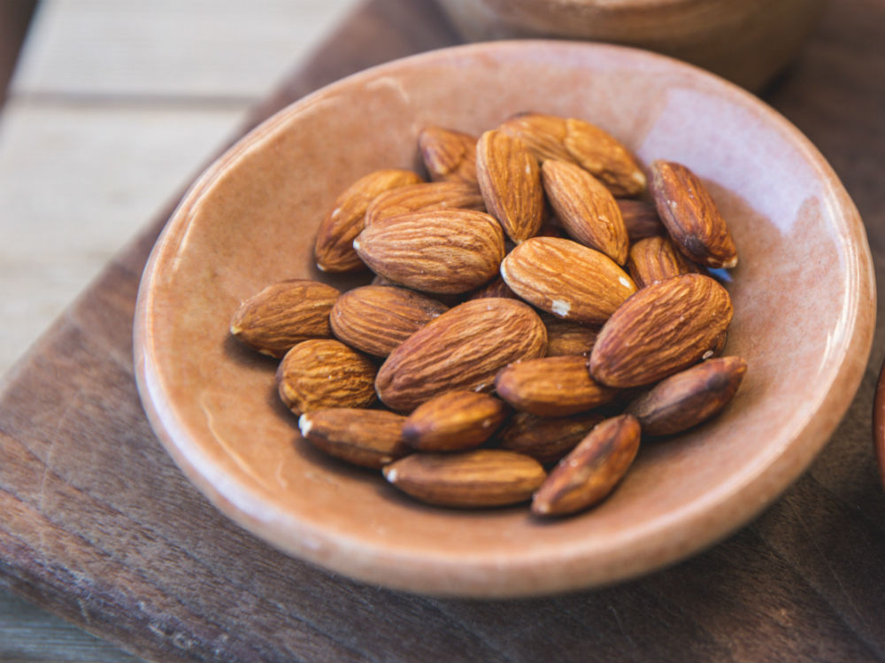 food-diet-almond-stress-management