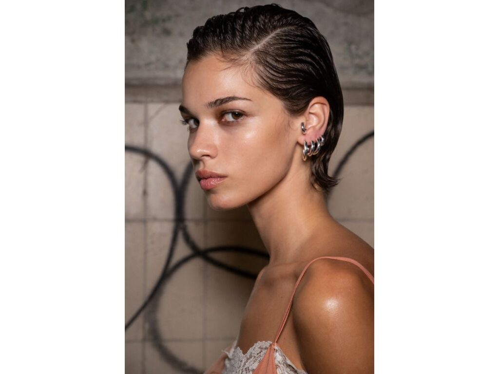 The Sleek Effect: Retro-Inspired Wet Hair Looks - Grazia USA