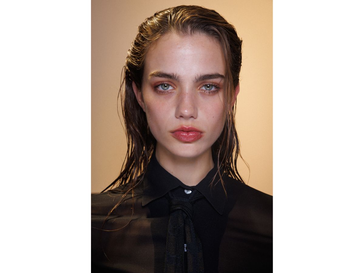 hairstyle-wet-look