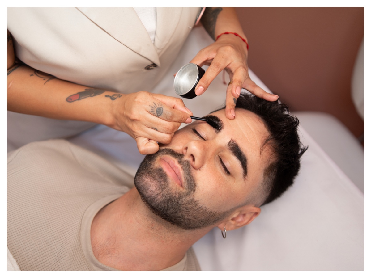 men-eyebrow-dermatology-professional-facial