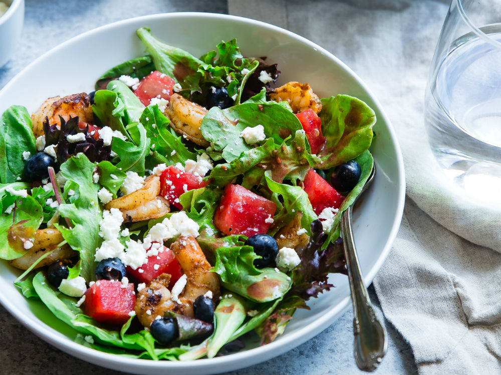 salad-lettuce-health-bloat-bloating