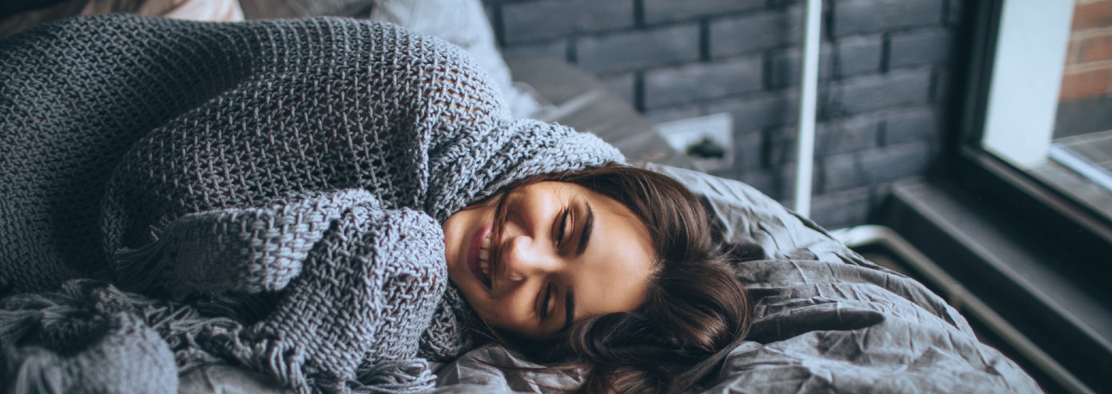 sleep-woman-bed-happy
