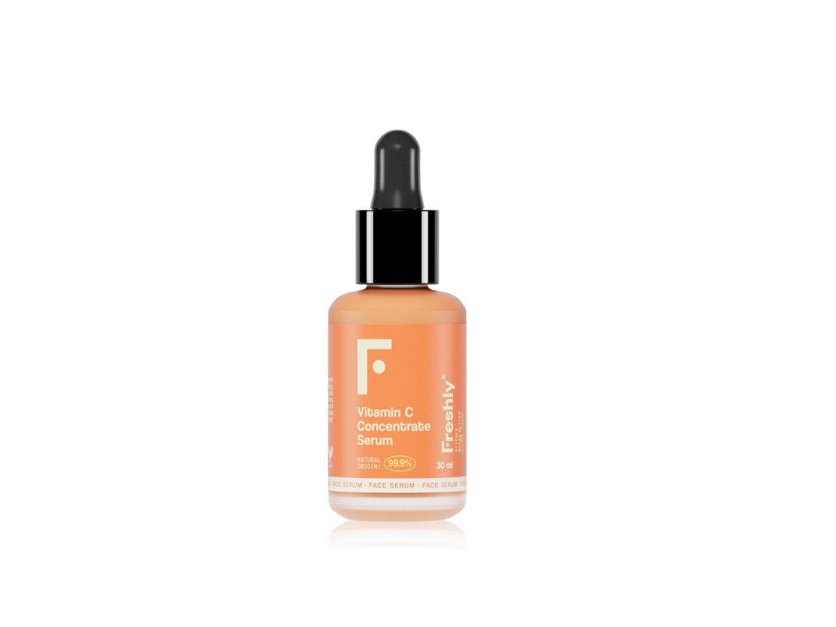 vitamin-c-concentrate-serum-in-a-bottle-orange