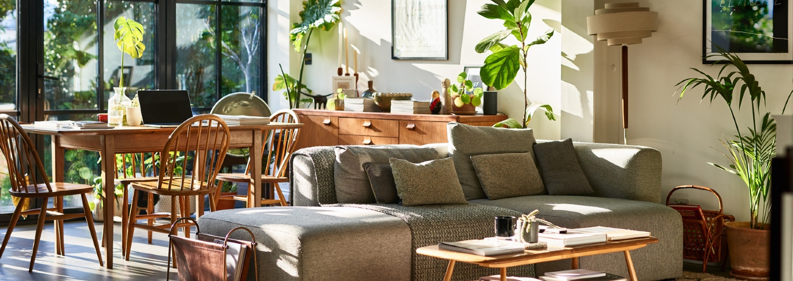 GettyImages-feng-shui-rules-home-living-room-ritual-belief