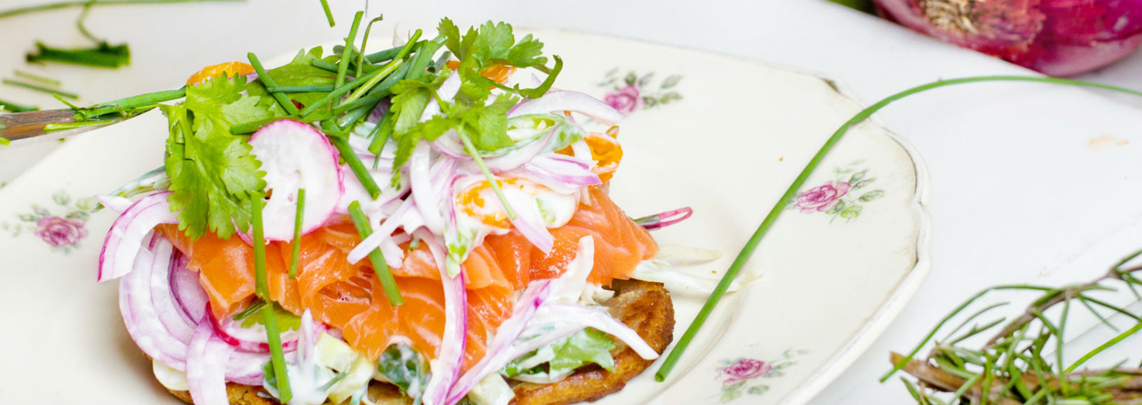 Vitamin F-nutrients-salad-salmon-health-wellness-foods
