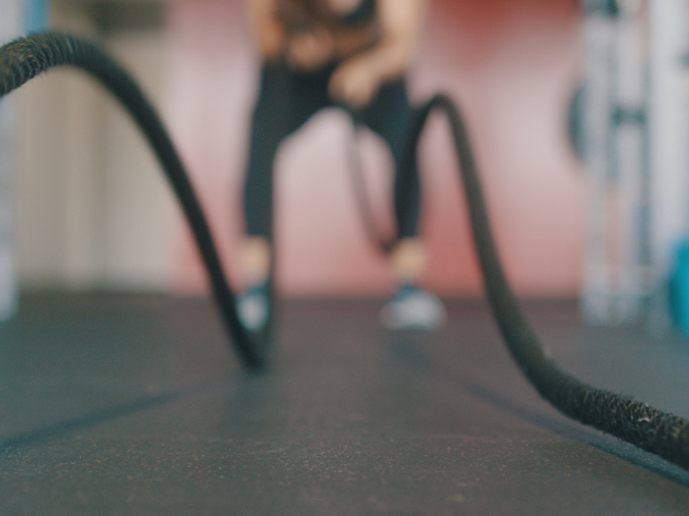 weight-lifting-reduce-weight-healthy-body-gym