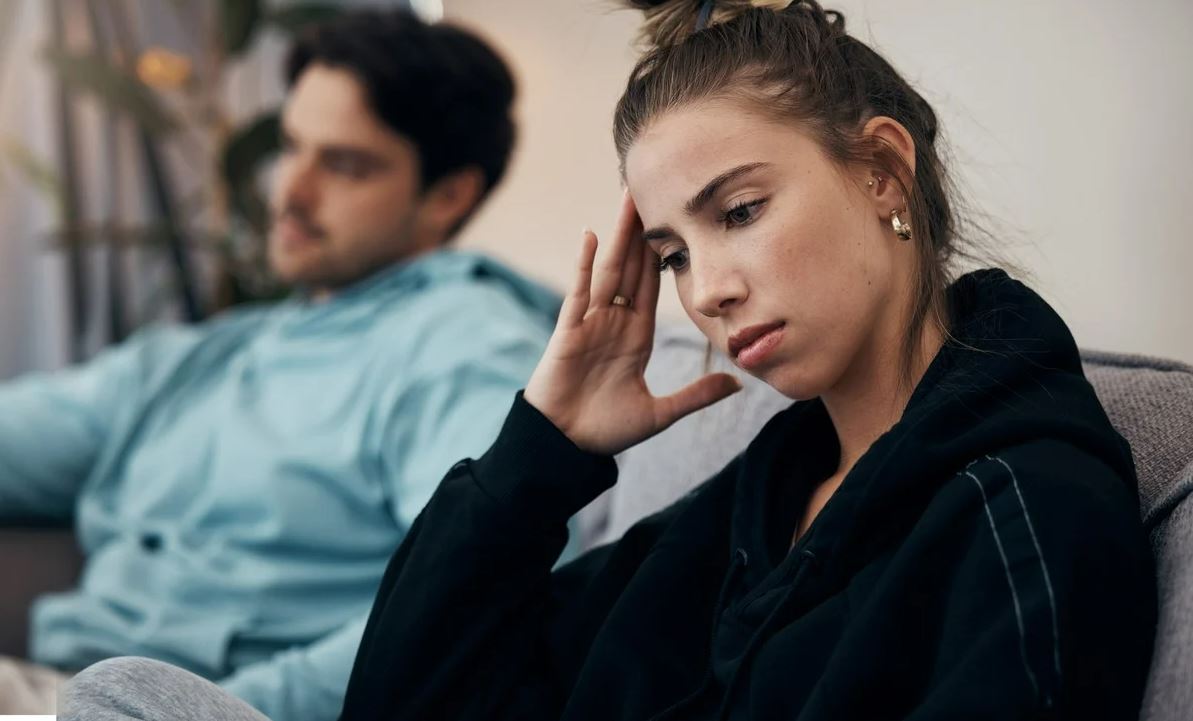 Talking To a Narcissist: 6 Phrases to Spot (and Shut Down)