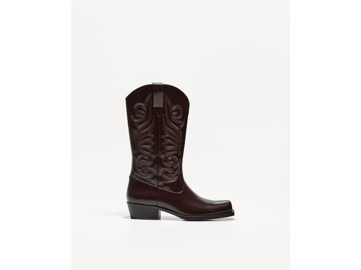 Bershka-brand-brown-with-heels-boots