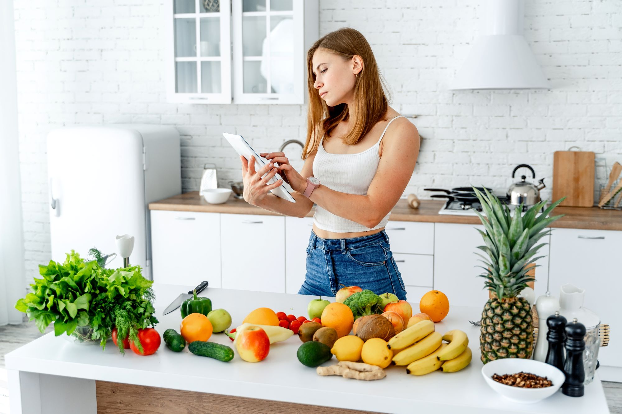 Can’t quit snacking? Choose a healthy banana snack instead of cookies or chips. Discover why this humble fruit is the heart-smart answer to your cravings.