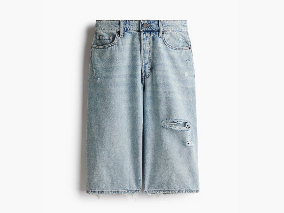 hm-ripped-jeans-short
