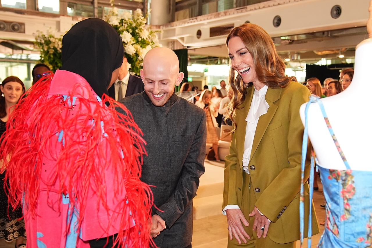 Kate Middleton Victoria Beckham suit