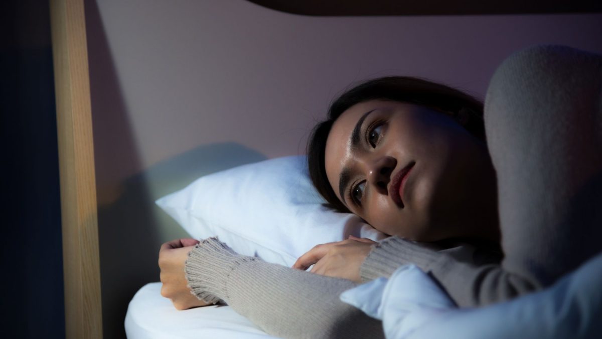 A psychologist’s four-word trick can help you break the cycle of overthinking insomnia and get back to sleep fast.