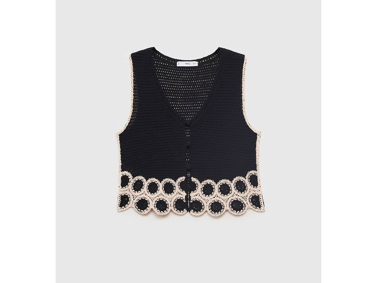 sleeveless-crochet-top-simple-nice