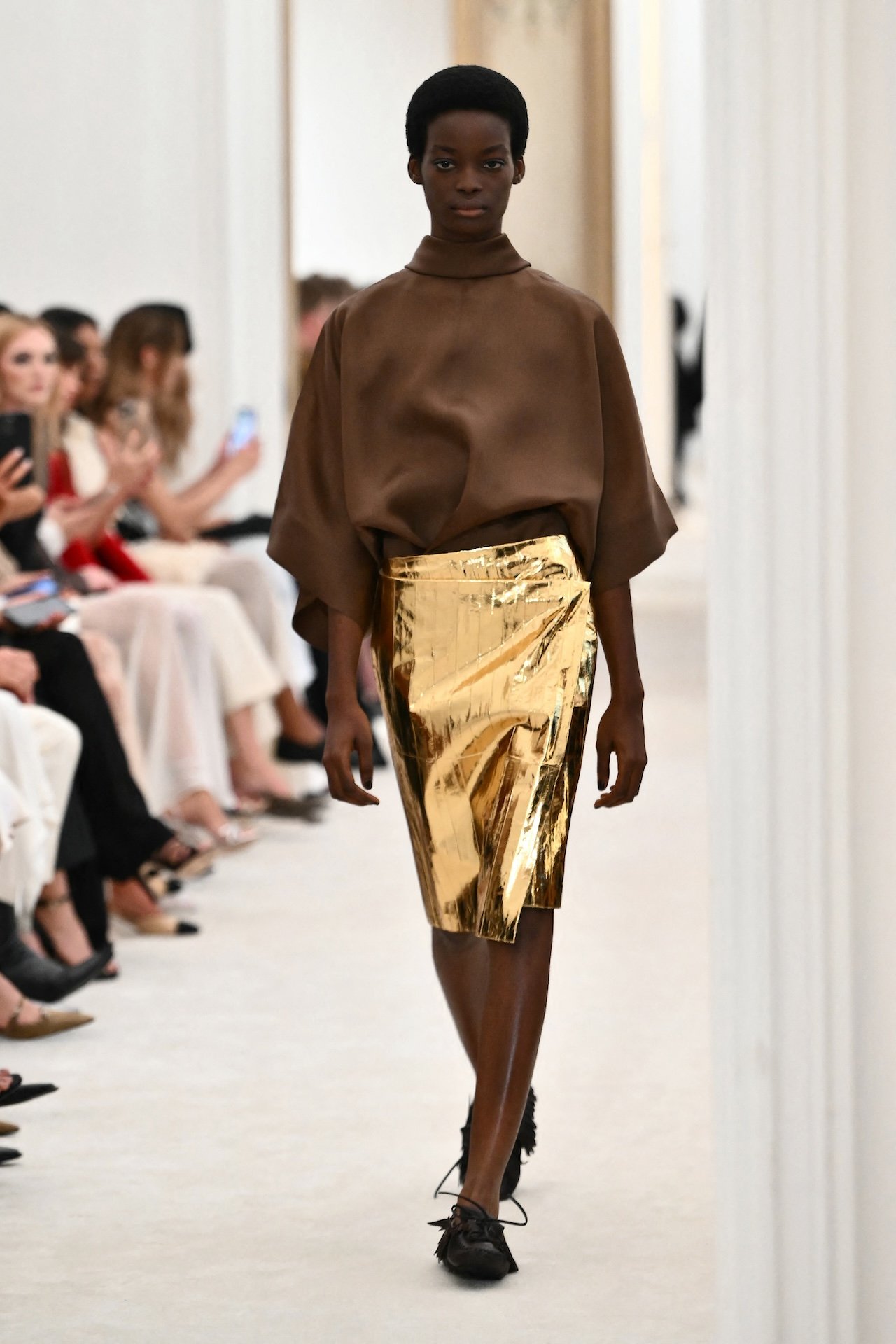 Milan Fashion Week SS26 trends: Metallics