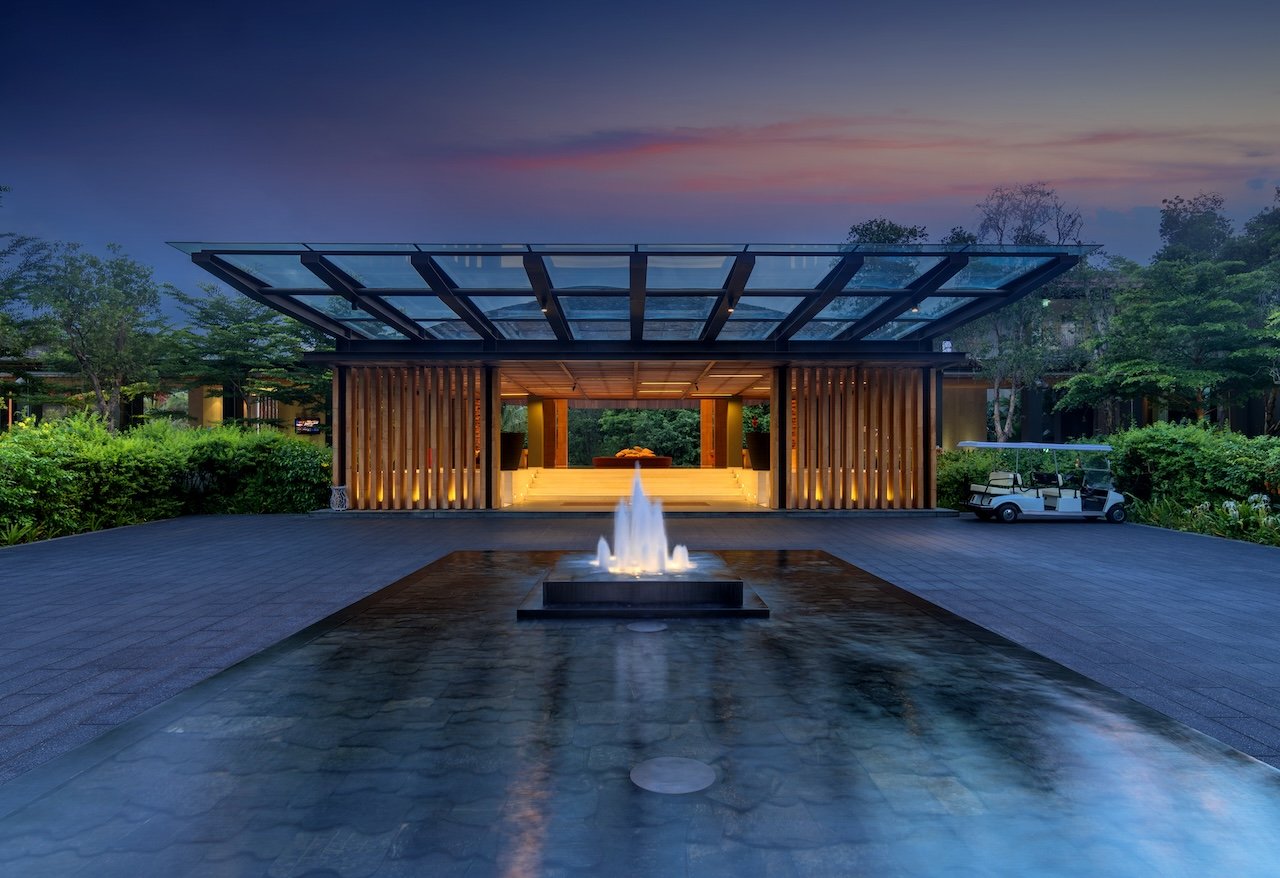 Renaissance Phuket Resort & Spa lobby