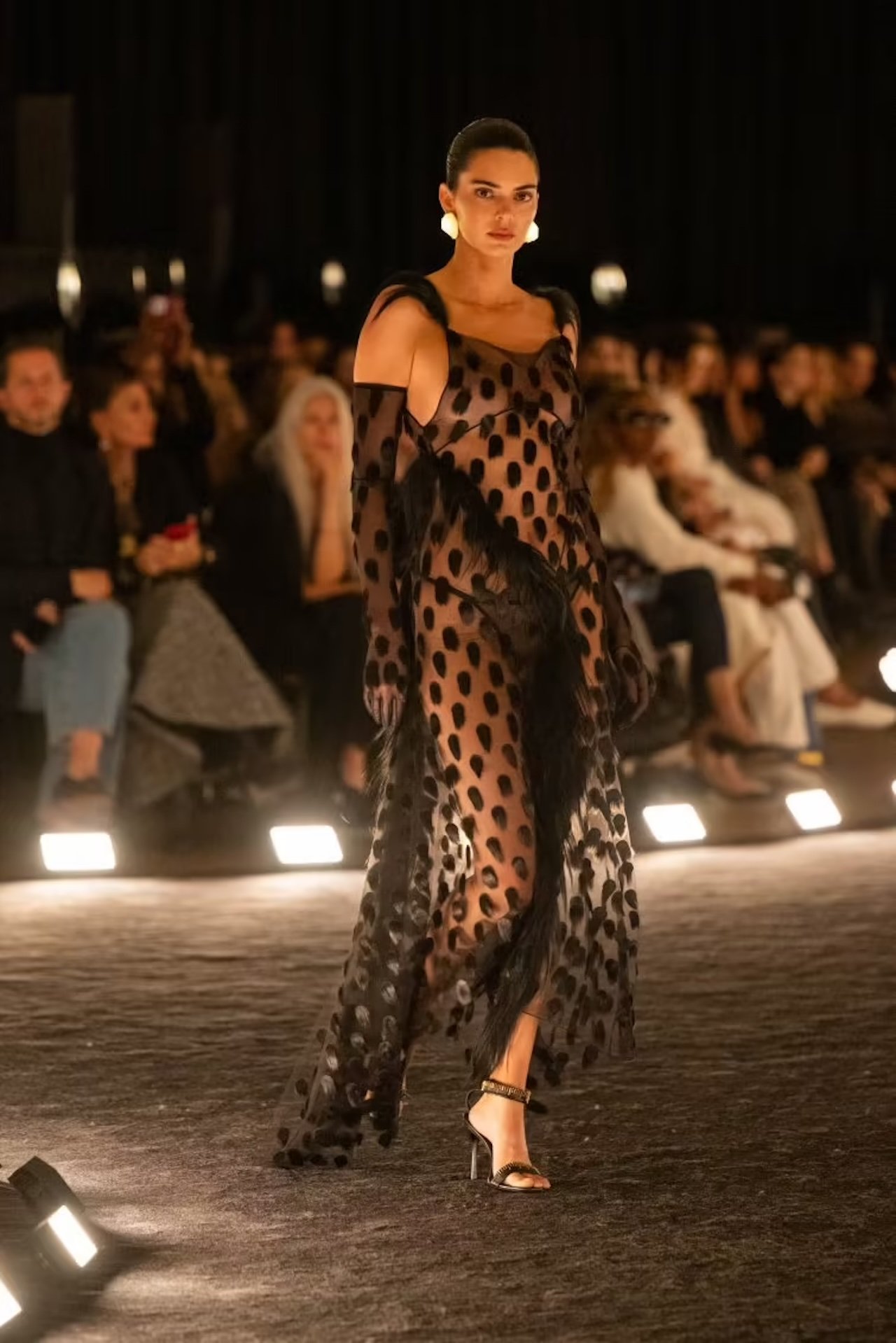 Kendal Jenner closes out the Schiaparelli fashion show during PFW SS26