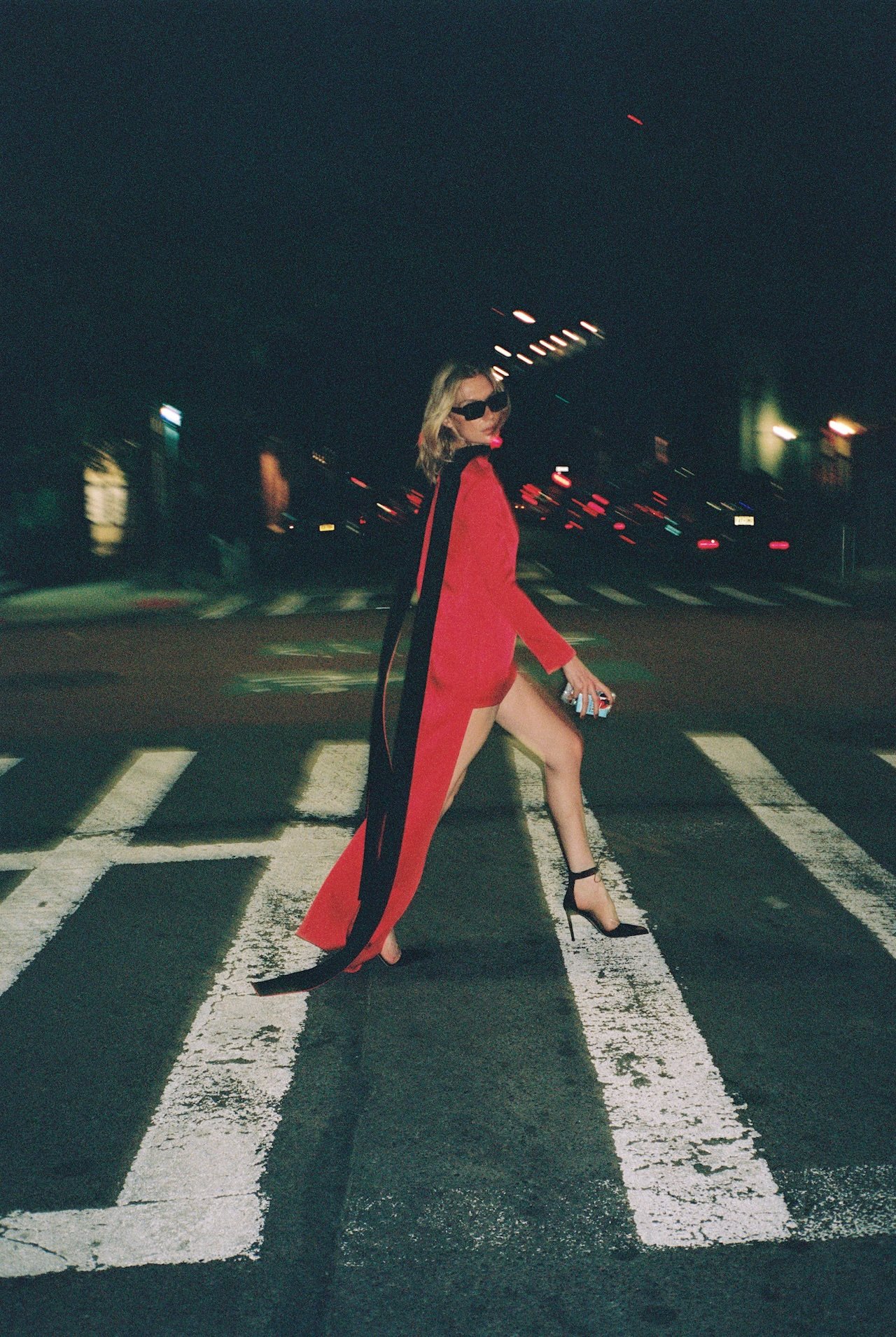 <span class="s2"><b><i>Tom Ford dress, sunglasses, shoes, tomford.com.</i></b></span>