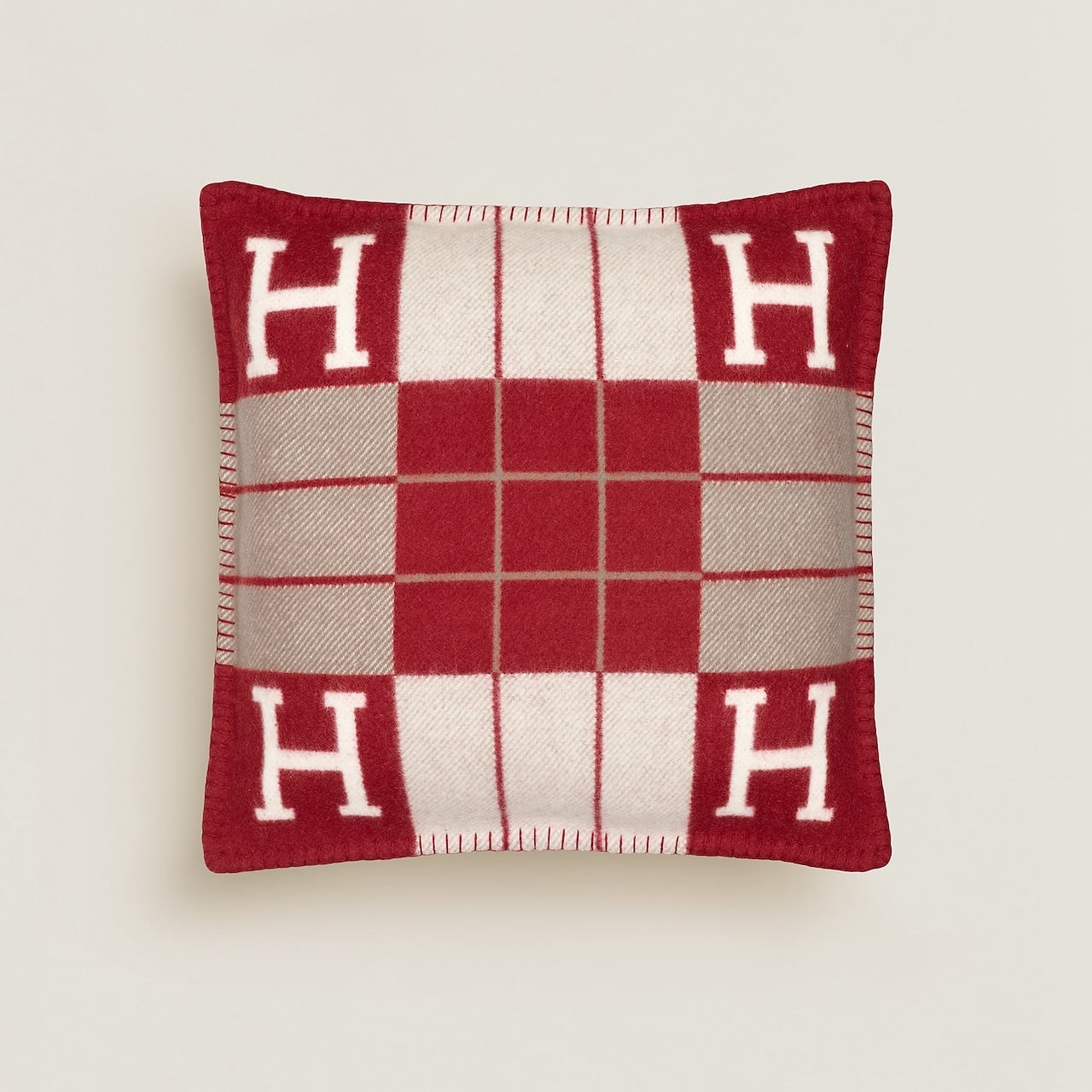 Hermès Avalon III pillow