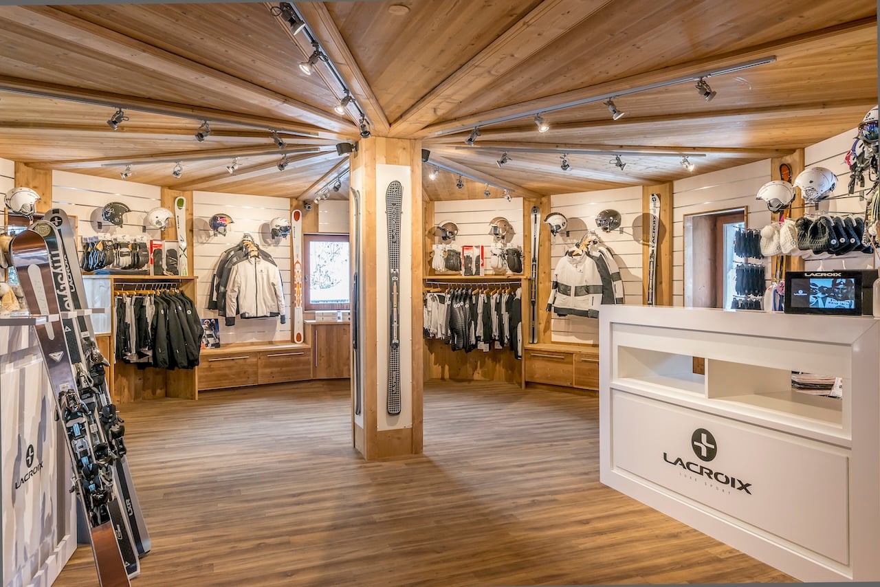 Photo Credit: Tristan Shu; Photo courtesy of Les Fermes de Marie