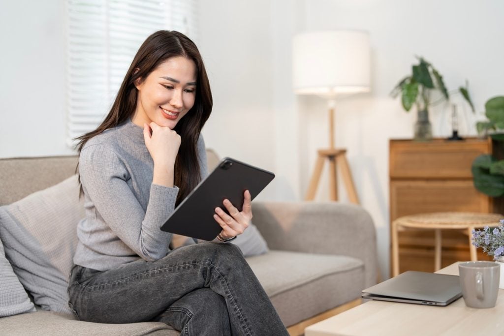 Why do women cross their legs